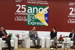 2013 - Seminário do Instituto Palavra Aberta sobre liberdade de expressão